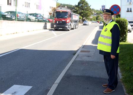 VARNA POT V ŠOLO PROSTOVOLCI ZŠAM 06 FOTO LJUBO VUKELIČ